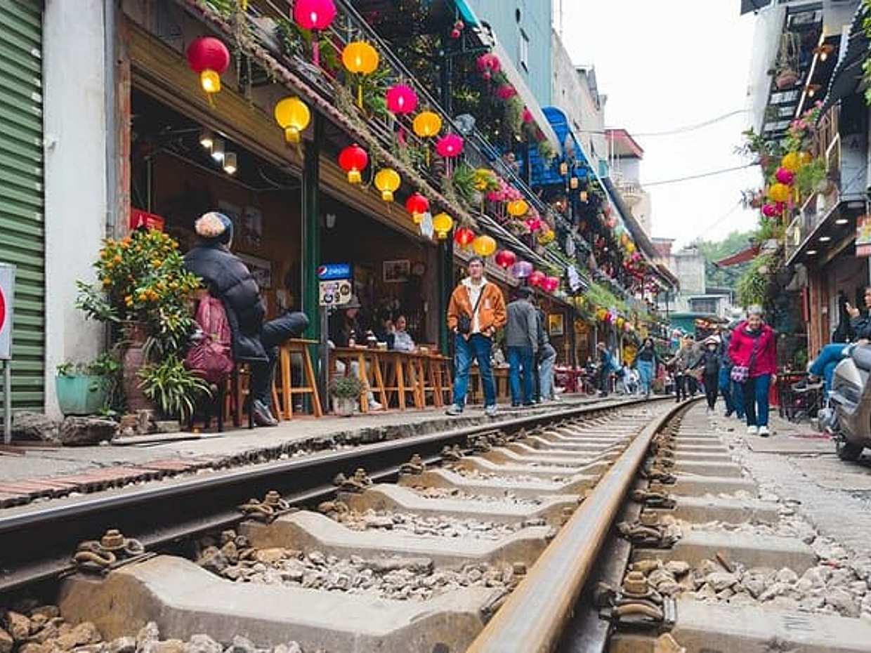 All-in Full-day Hanoi: Incense Village, City Tour & Train Street, photo 4