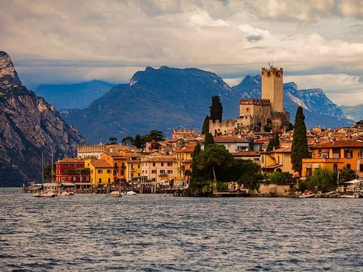 Prywatna Sesja Zdjęciowa nad Jeziorem Garda we Włoszech, Sirmione