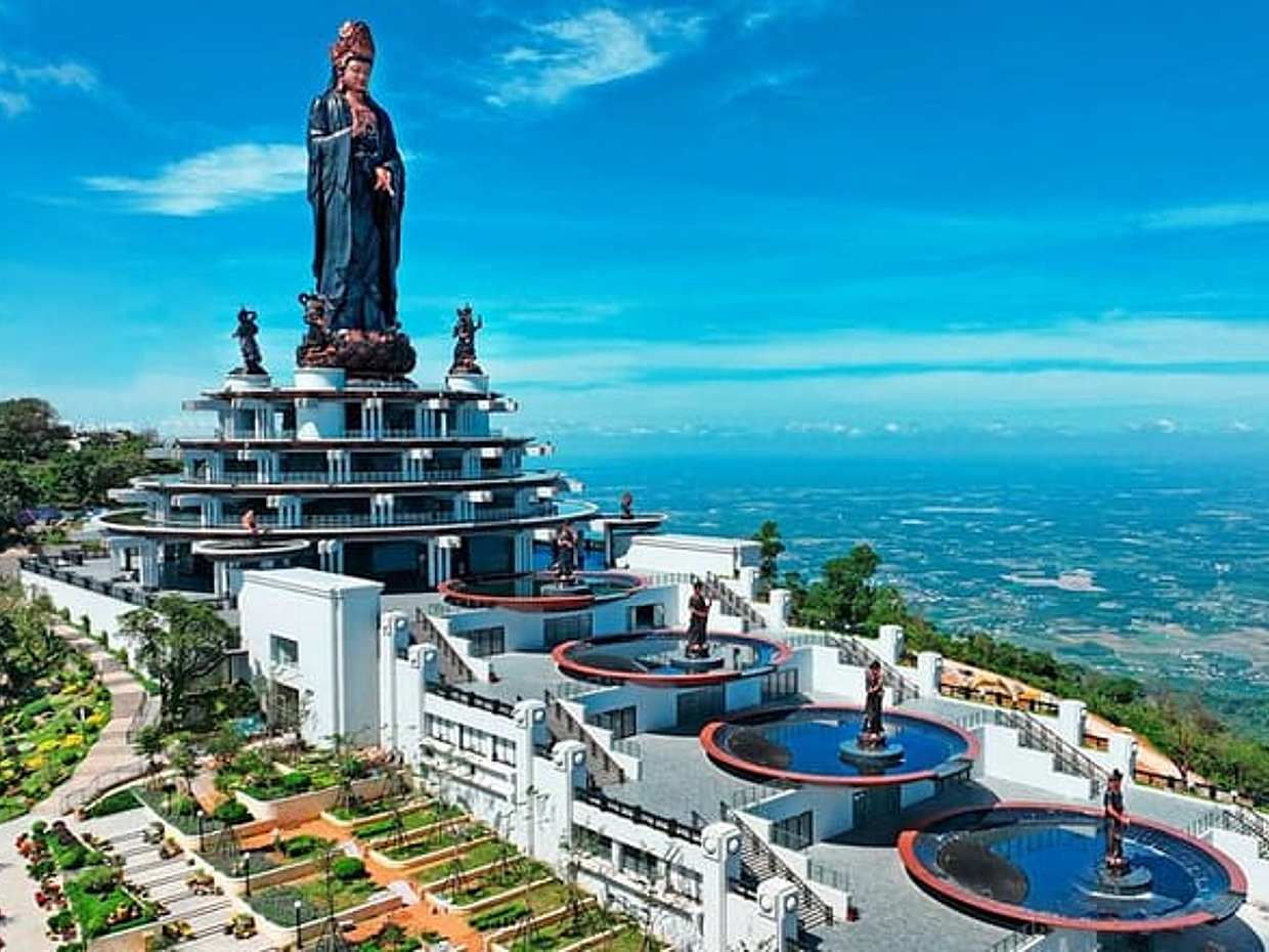 Tay Ninh Tour: Cao Dai Temple & Ba Den Mountain from Saigon, photo 3