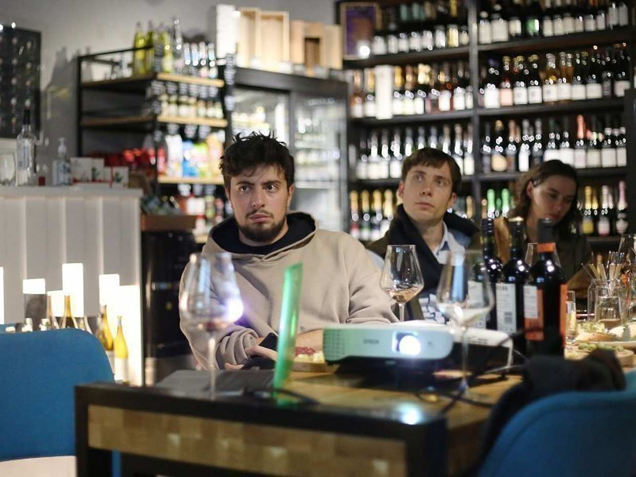 Le vin à travers les yeux d'un ingénieur à Erevan. Dégustation de vin et conférence sur l'architecture arménienne, photo 4
