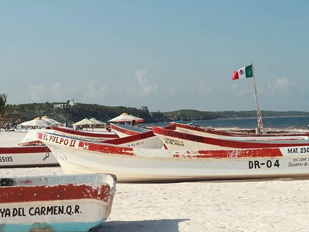 Private Transfer From Chiquila to Playa del Carmen, English Speaking Driver