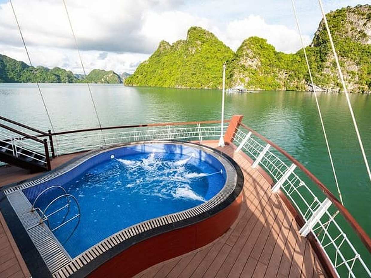 خليج ها لونج - رحلة بحرية فاخرة 5 نجوم - شاملة كليًا لـ 2 يوم وليلة و 3 أيام وليلتين في فيتنام، هانوي, photo 5