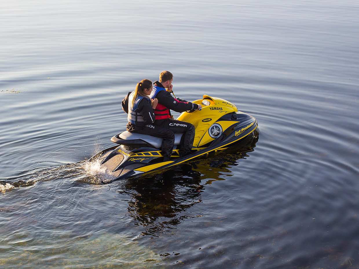 <code>Jet Ski na jezeře Lalla Takerkoust v Maroku, Marrákeš</code>