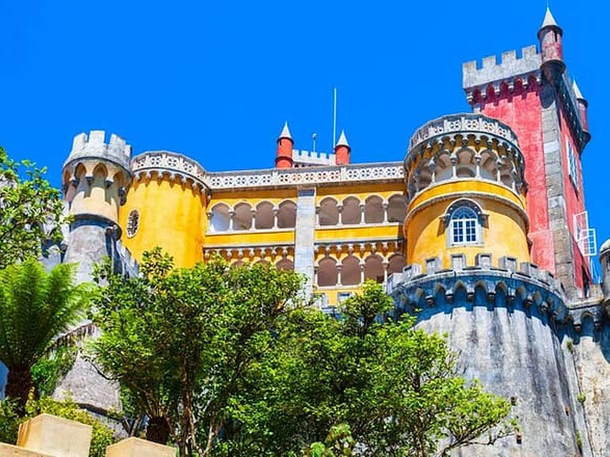 Sintra, Pena Palace, Quinta da Regaleira & Cascais Group Tour in Portugal, Lisbon, photo 3