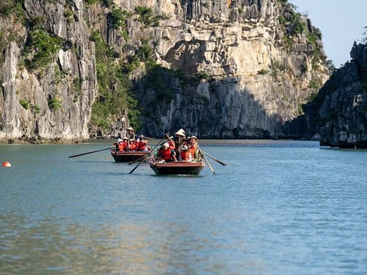 Top Luxury Experience: Dragon Legend Bai Tu Long Bay 2-Day Cruise, photo 3