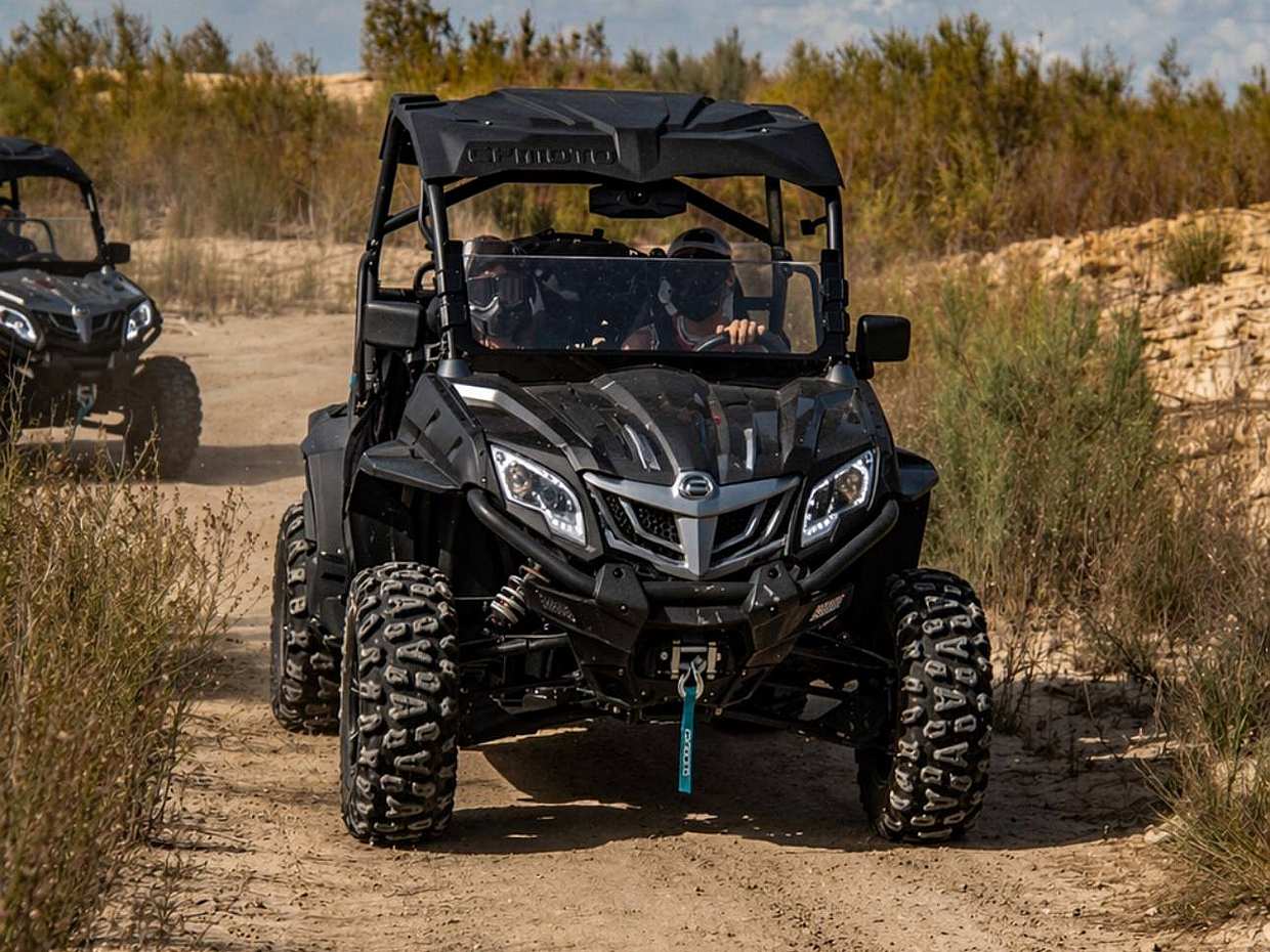 For a complete translation, I need the full HTML. However, assuming the phrase "Ibiza Scenic Buggy Tour for 2 People in Spain" is the only content within an HTML element, here's the translation:


Ibiza Scenic Buggy Tour pour 2 personnes en Espagne, photo 2