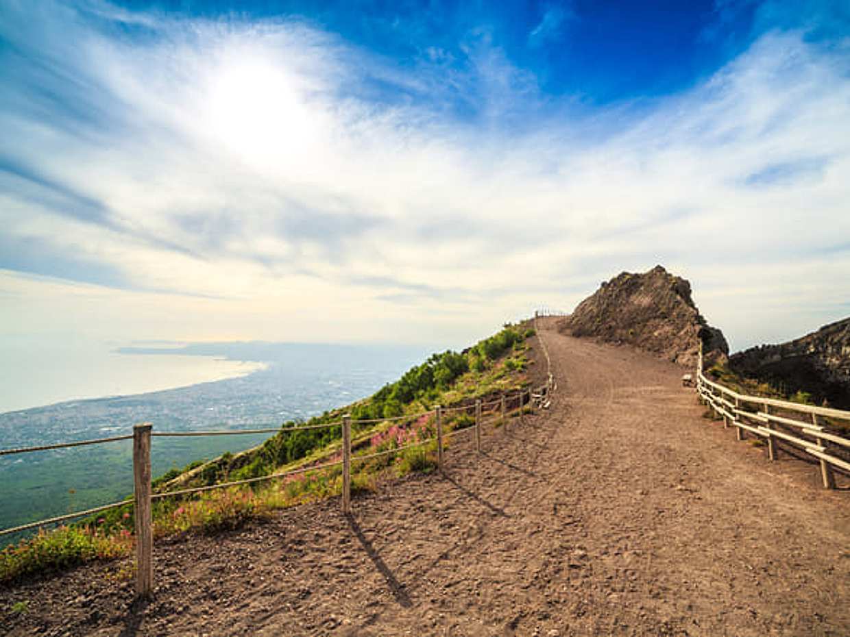 Half day excursion to Mt Vesuvius with wine tasting and lunch from Naples