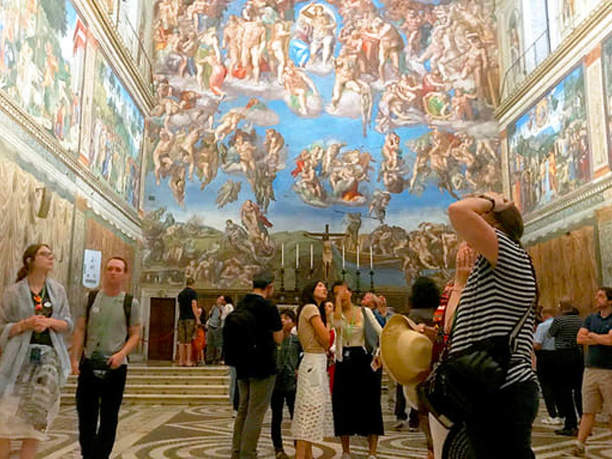 St. Peter’s Tomb & Vatican Necropolis Tour with Basilica, photo 3