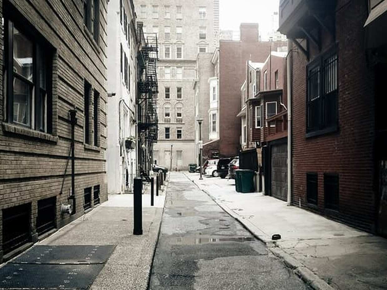 Ghost Hunt Outdoor Escape Game in Philadelphia, United States, photo 2