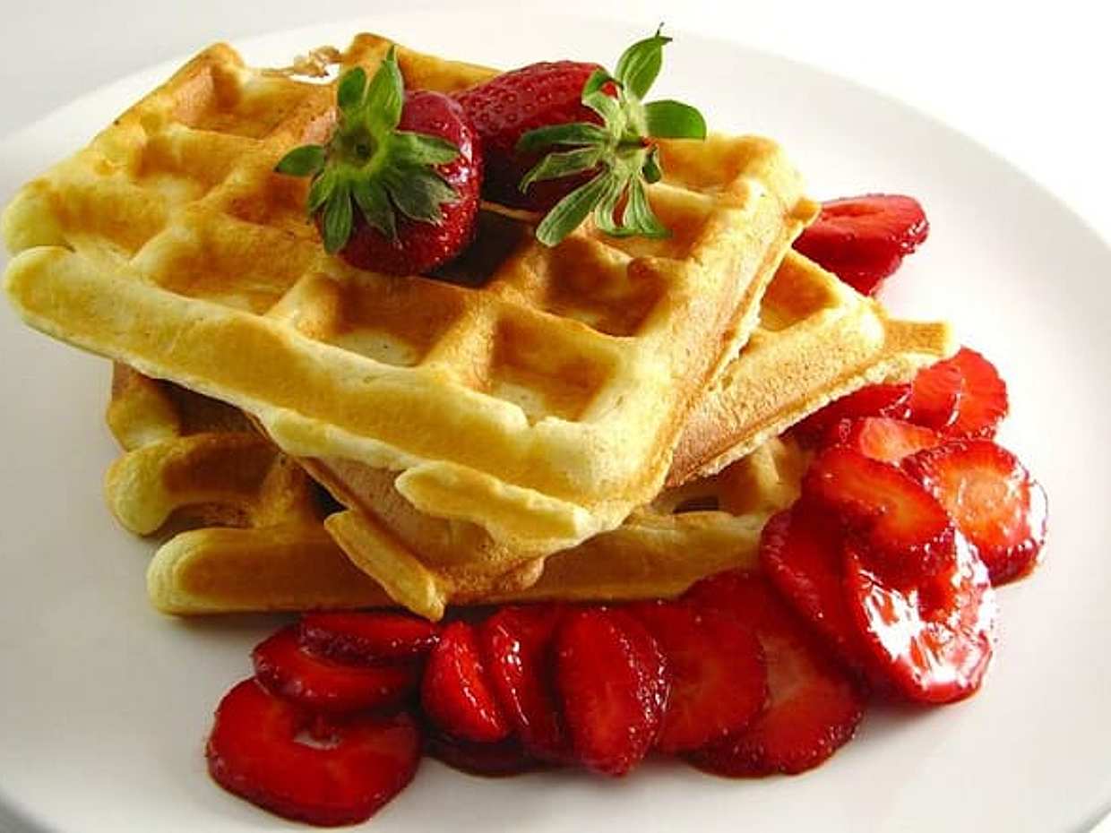 Private Tour in Eiffel Tower with Waffle Tasting, photo 2