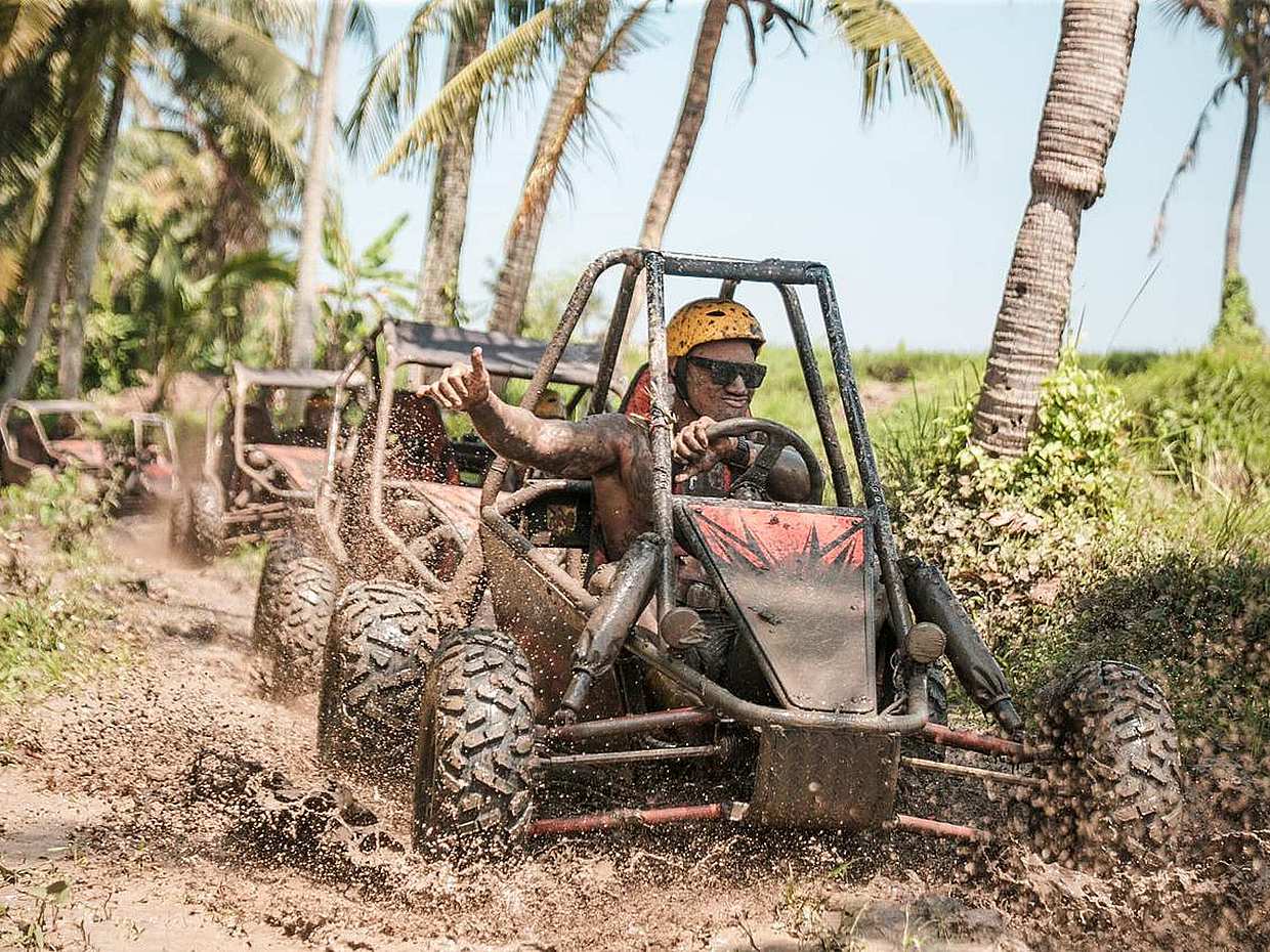 Bali: Kombinasi Eksklusif Petualangan Mendebarkan UTV/BUGGY + Arung Jeram + Pengalaman Ayunan di Indonesia