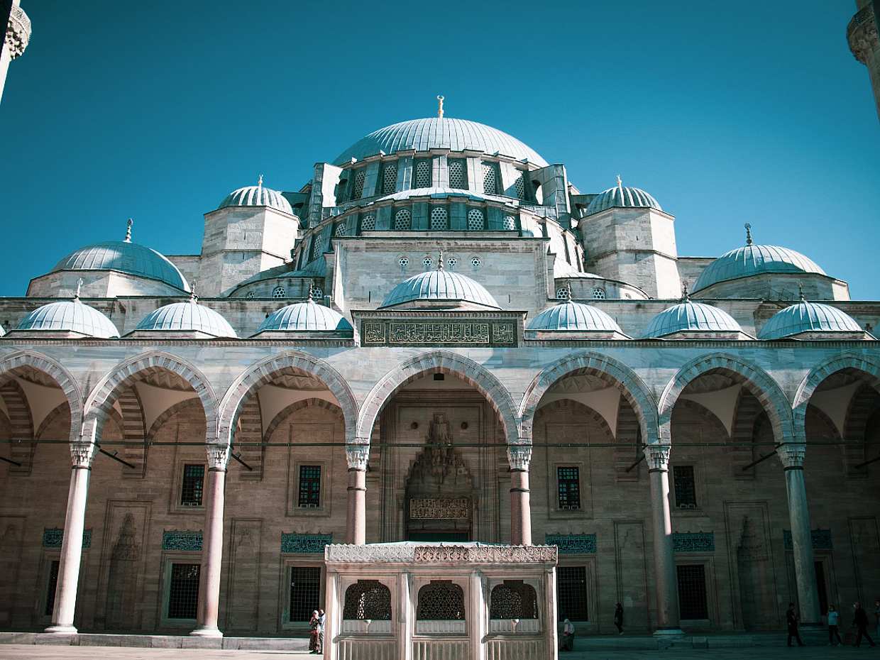 Istanbul Classics Full-day Tour with Topkapi Visit in Turkey