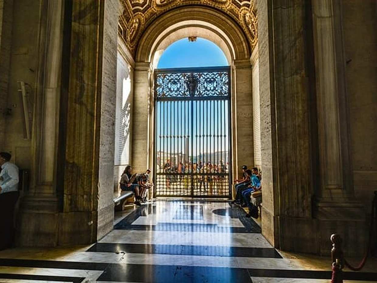 Muzea Watykańskie i Kaplica Sykstyńska. Wycieczka VIP w małej grupie (maks. 10 osób) we Włoszech, Rzymie, photo 5