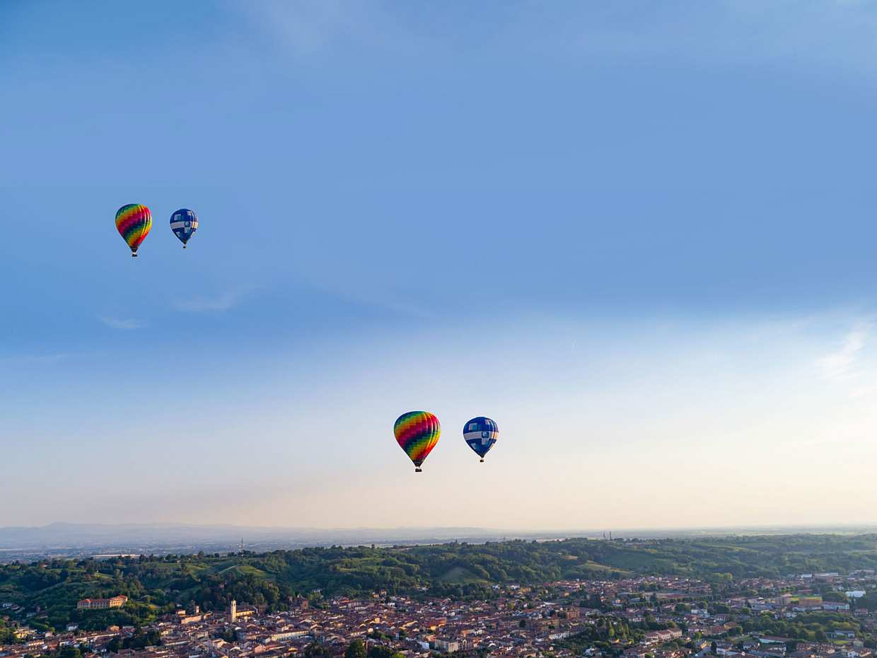 Balonla Özel Uçuş, İtalya Roma yakınlarındaki Magliano Sabina'da, photo 3