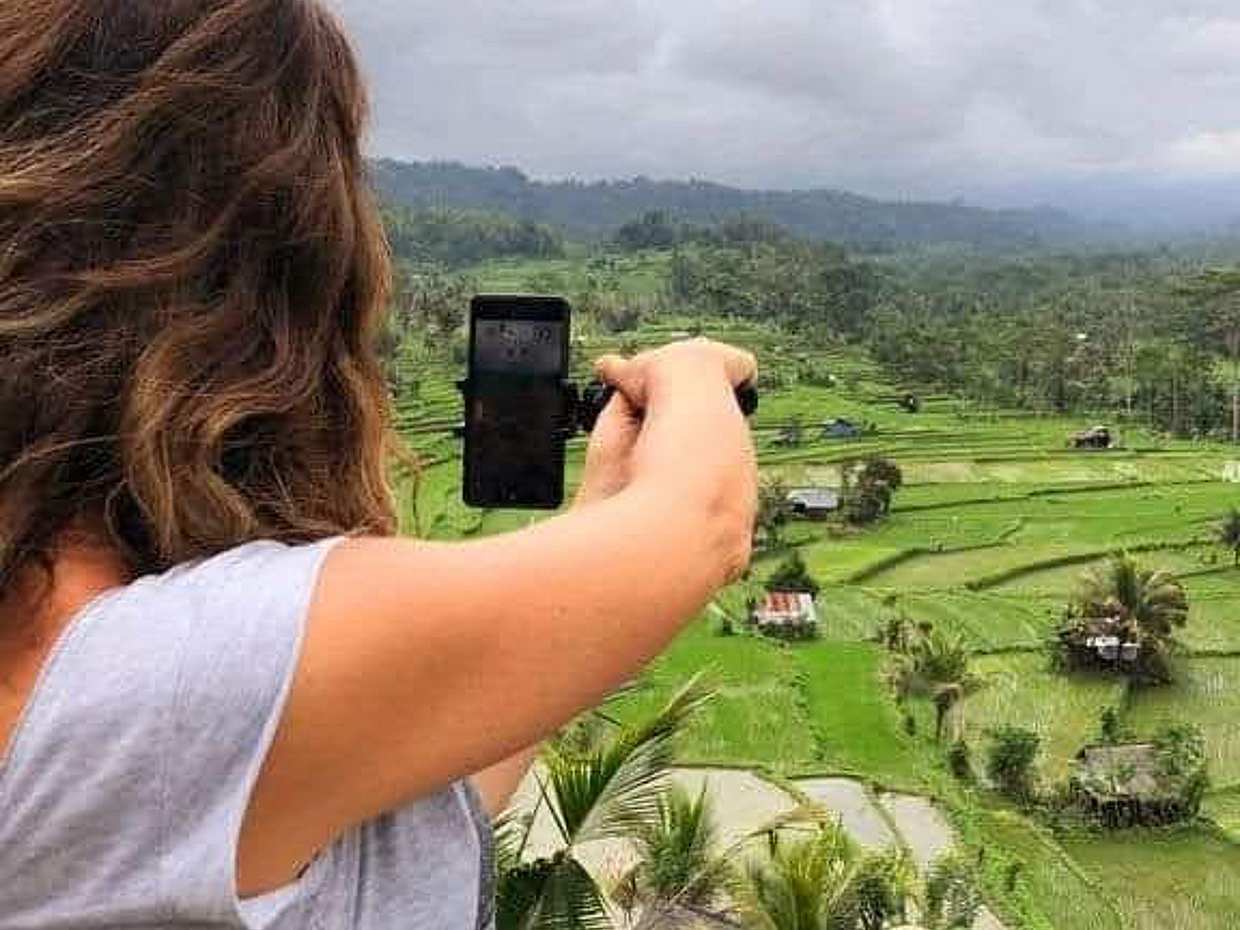 تجربة الغوص في منطقة آميد وجولة في معبد ليمبويانغ في إندونيسيا، الغوص في البحيرة الزرقاء., photo 4