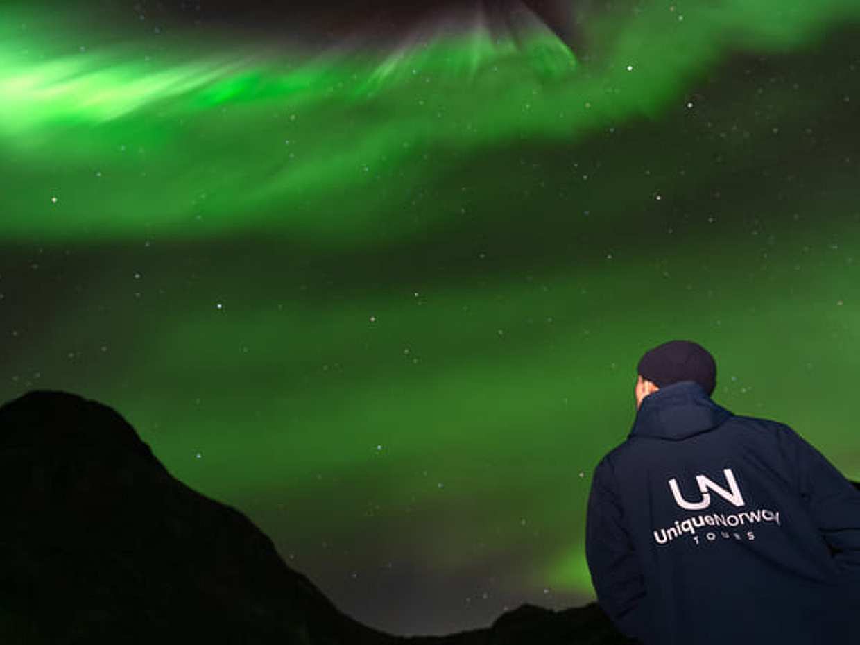 Tromsø: PRIVATE Northern Lights Chase with proffesional photos