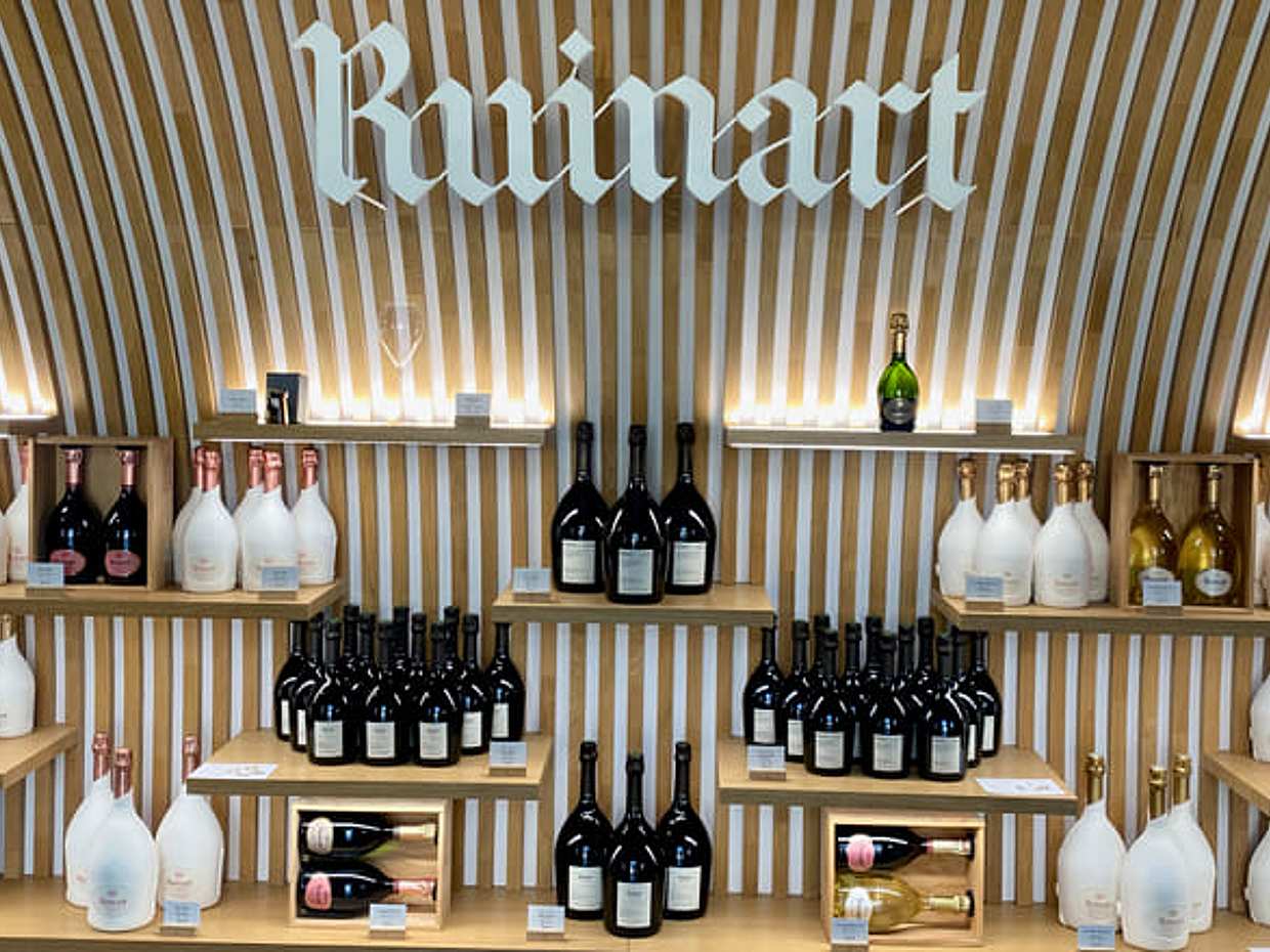 GRAND VINTAGE Ruinart Veuve Clicquot Private Champagne from Paris.