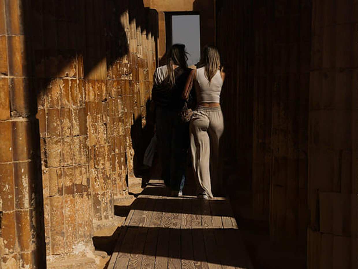 Private Guided Tour to Saqqara, Memphis and Red Pyramid & Bent Pyramid, photo 5
