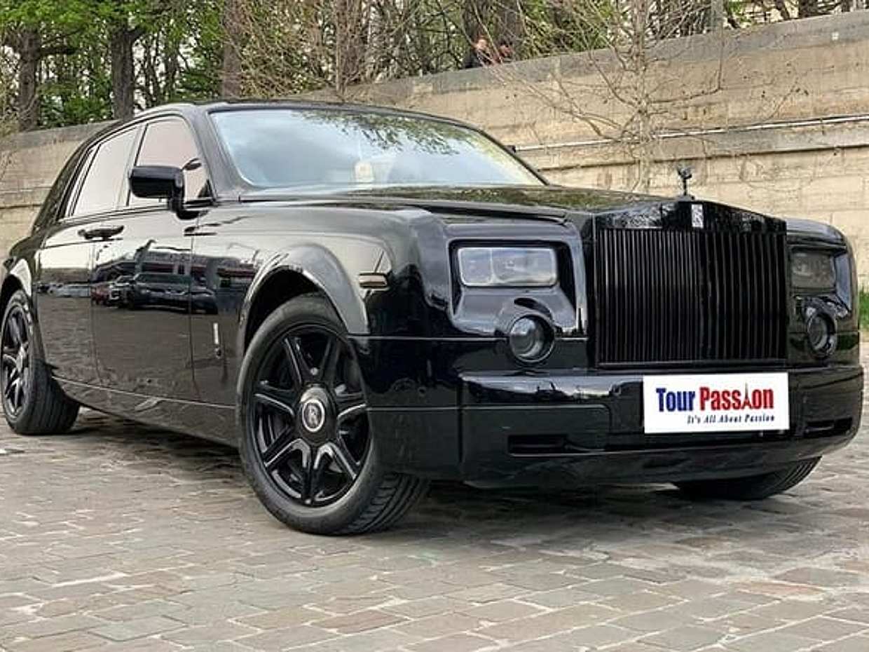 Rolls Royce Paris Full Day Private Tour with Seine River Cruise, photo 4