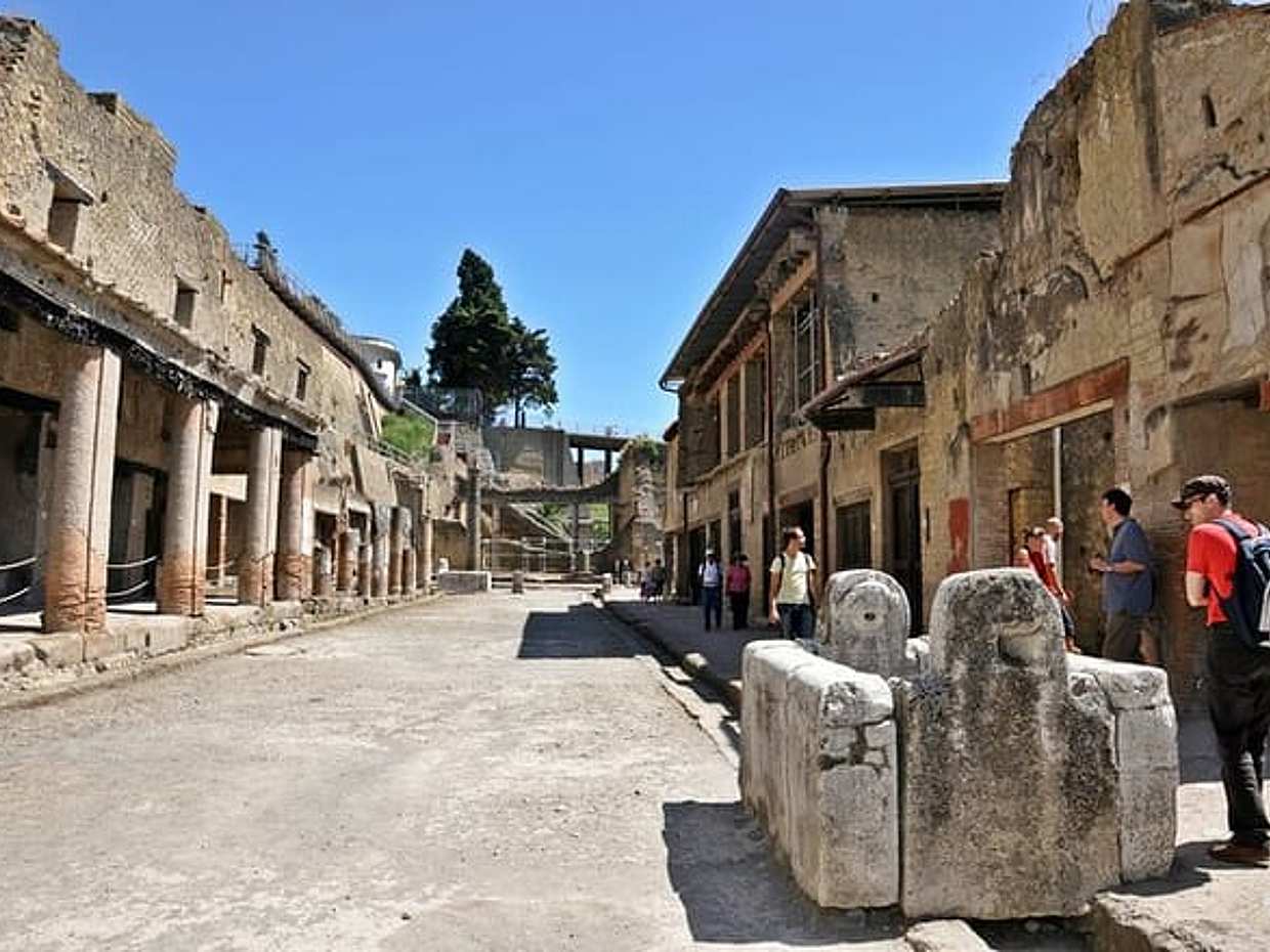Herculaneum Half Day from Naples, photo 2