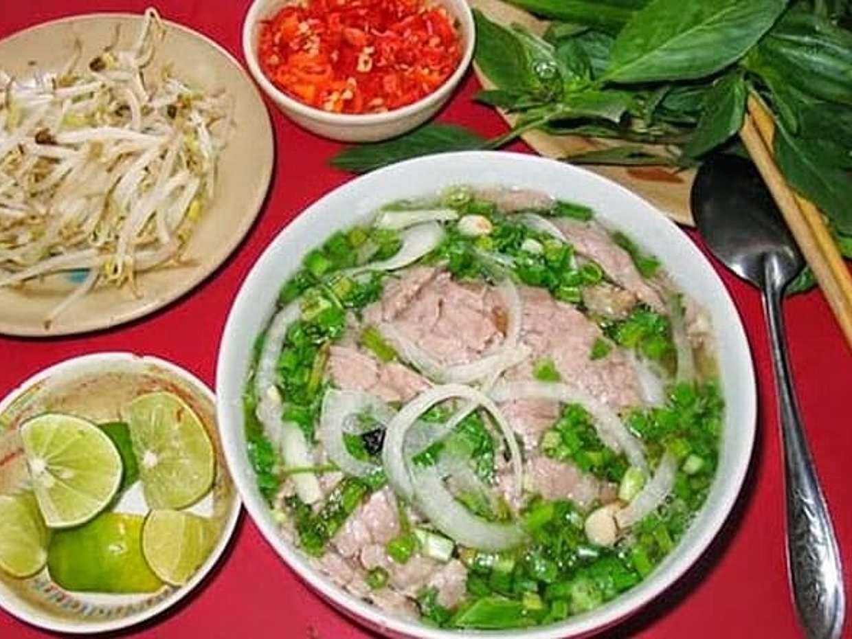 Private OR Group Hanoi Old Quarter Street Food Walking Tour, photo 4