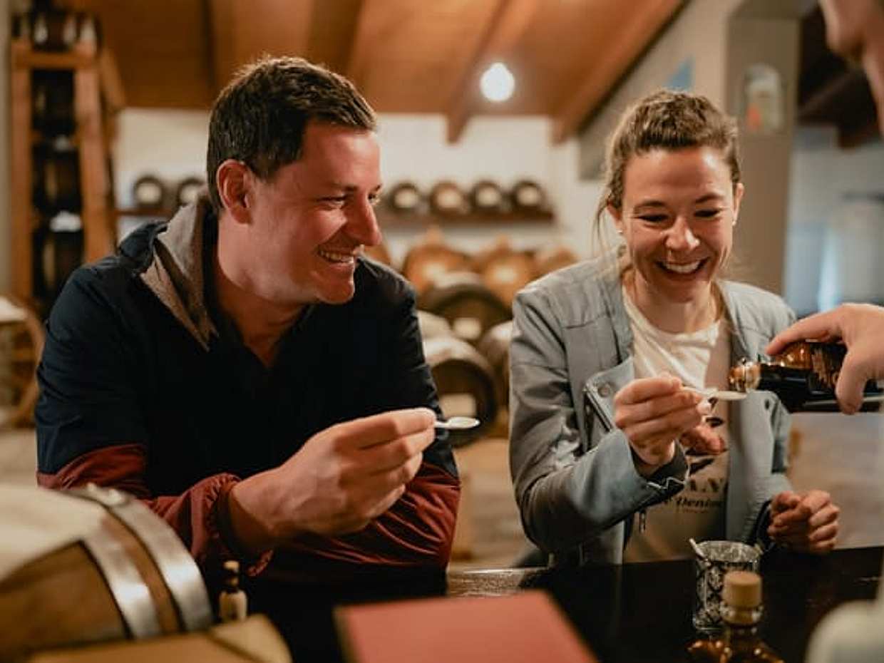 Modena: prestige guided tour and tasting of superb Balsamic Vinegar (French)
