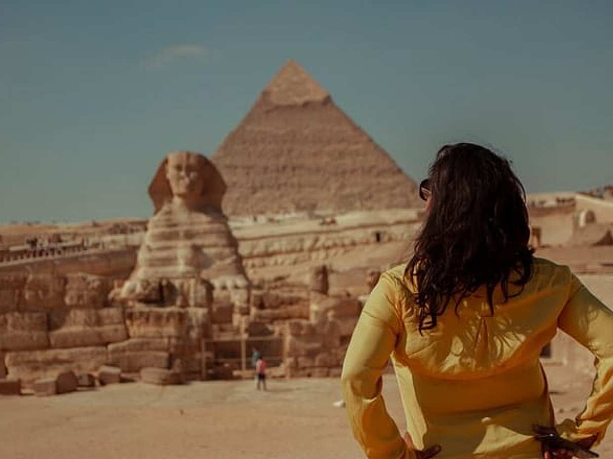 Giza Pyramids and Sphinx Day Tour