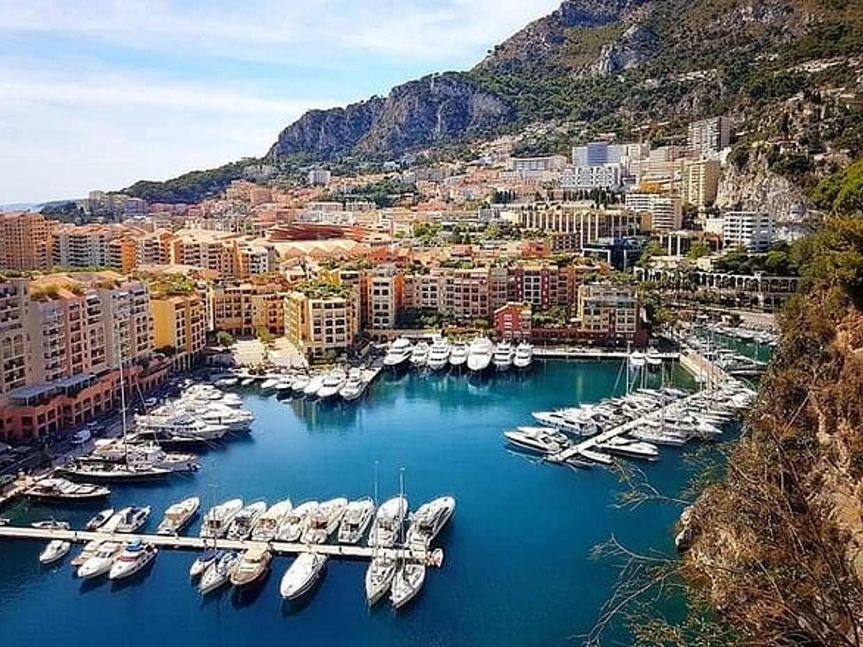 Özel bir şoför eşliğinde Cannes'dan Eze ve Monako'ya özel günübirlik gezi.