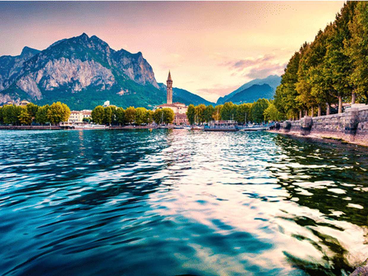 Lake Como Small Group Tour from Milan: Menaggio, Bellagio & Varenna with ferry, photo 5
