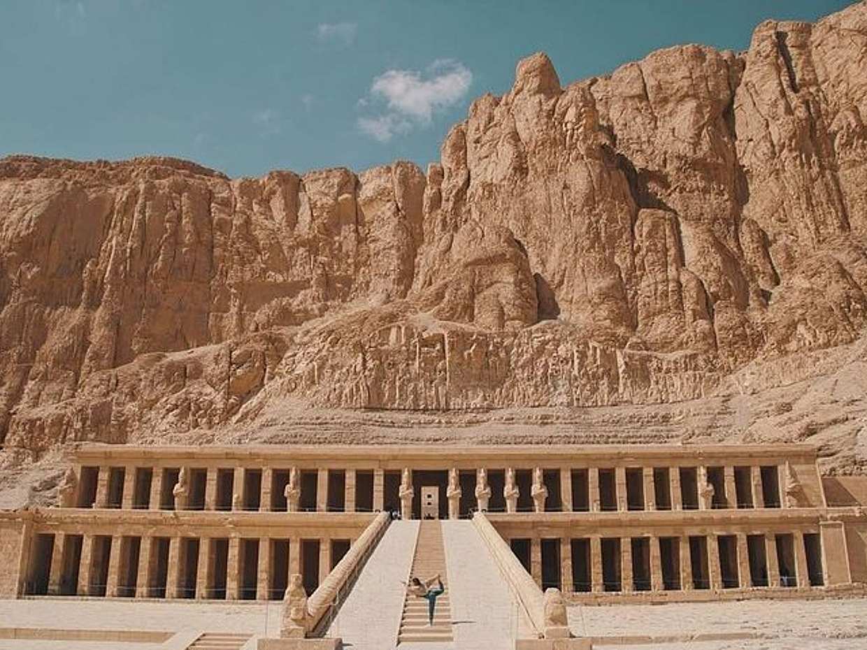 Luxor Day Tour from Hurghada: Valley of the Queens, Karnak Temple & Hatshepsut (Small Group), photo 3
