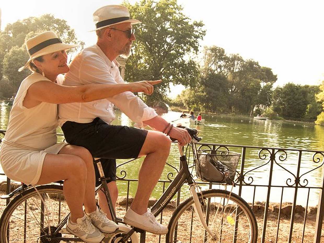 Villa Borghese E-Bike Tour in Italy, Rome E-Bike Tour, photo 2