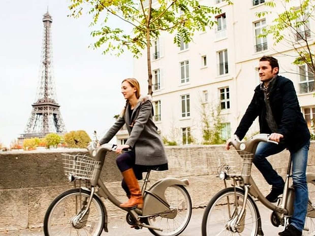 Paris Seine Bicycle Tour, Optional Louvre Entrance, photo 3