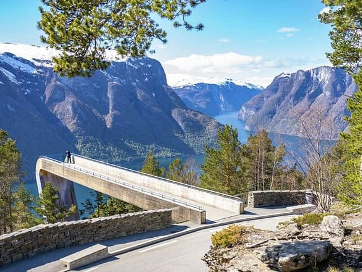 <p>Tagesausflug nach Flåm: Flåmbahn, Stegastein und Fjordcruise in Norwegen, Bergen</p>, photo 2