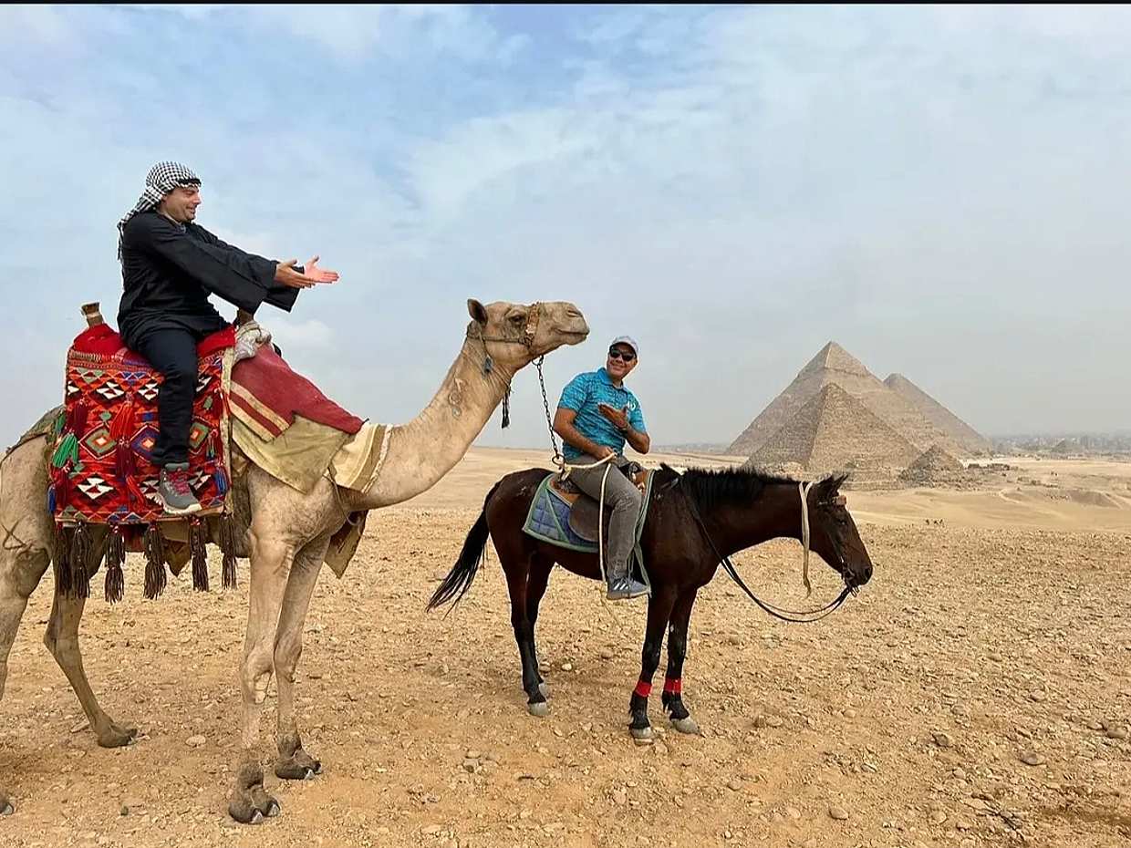 Passeio Privativo às Pirâmides de Gizé e Saqqara no Egito, Cairo., photo 3