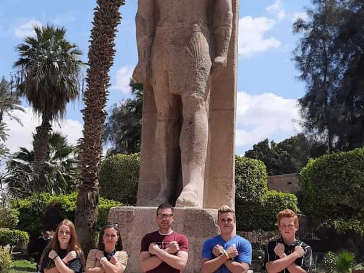 Private Tour Visit Memphis Sakkara And Dahshur Pyramids in Giza