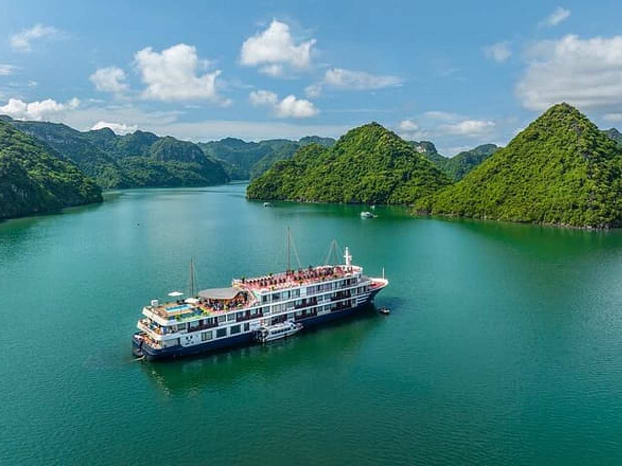 Hanoi: 2-Day Lan Ha Bay & Cat Ba 5-Star Cruise with Balcony