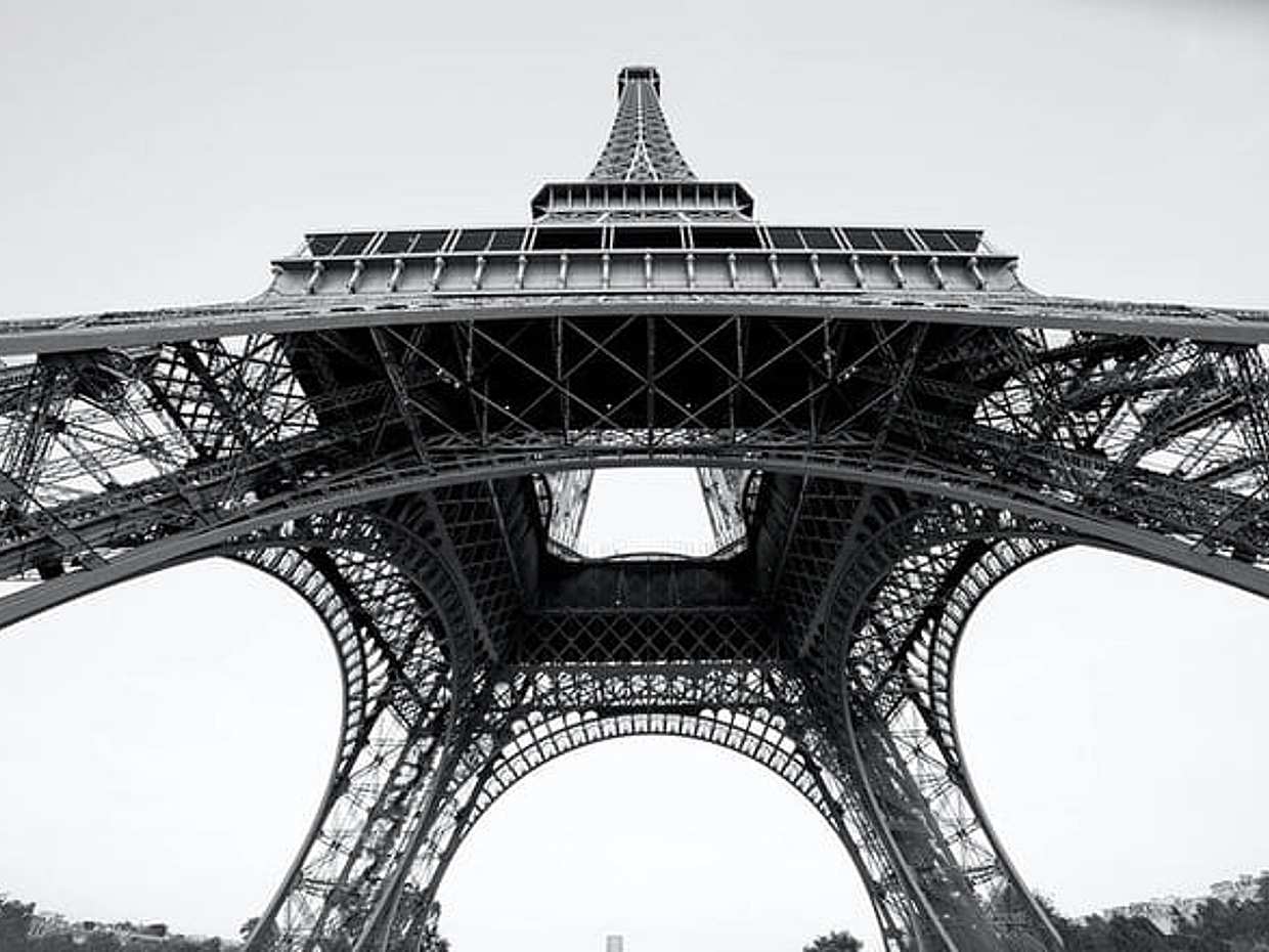 Paris Private Vintage Car Half Day Tour Eiffel Summit and Crepe, photo 5
