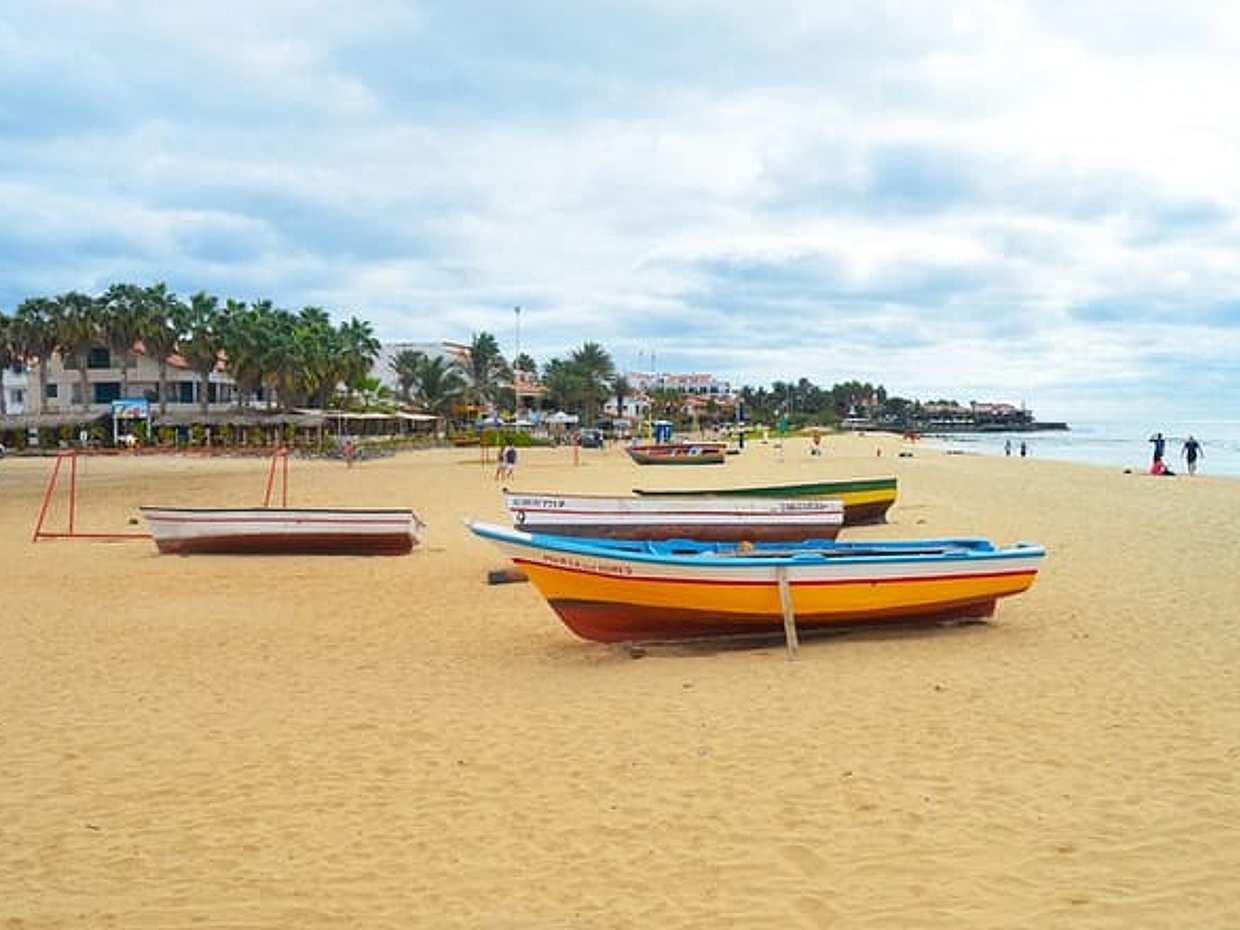 Sal Island: Private Transfer from Airport to Murdeira in Cape Verde, Santa Maria, photo 2