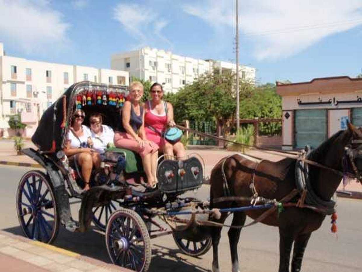 ASWAN CITY TOUR BY CALESH