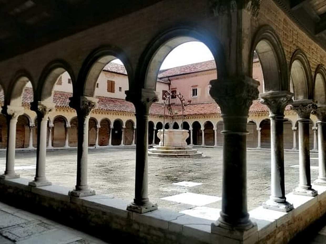 Venice's Cemetery on San Michele Island Tour, photo 2