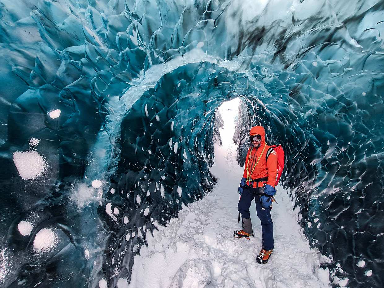 Blue Ice Cave Tour, photo 2