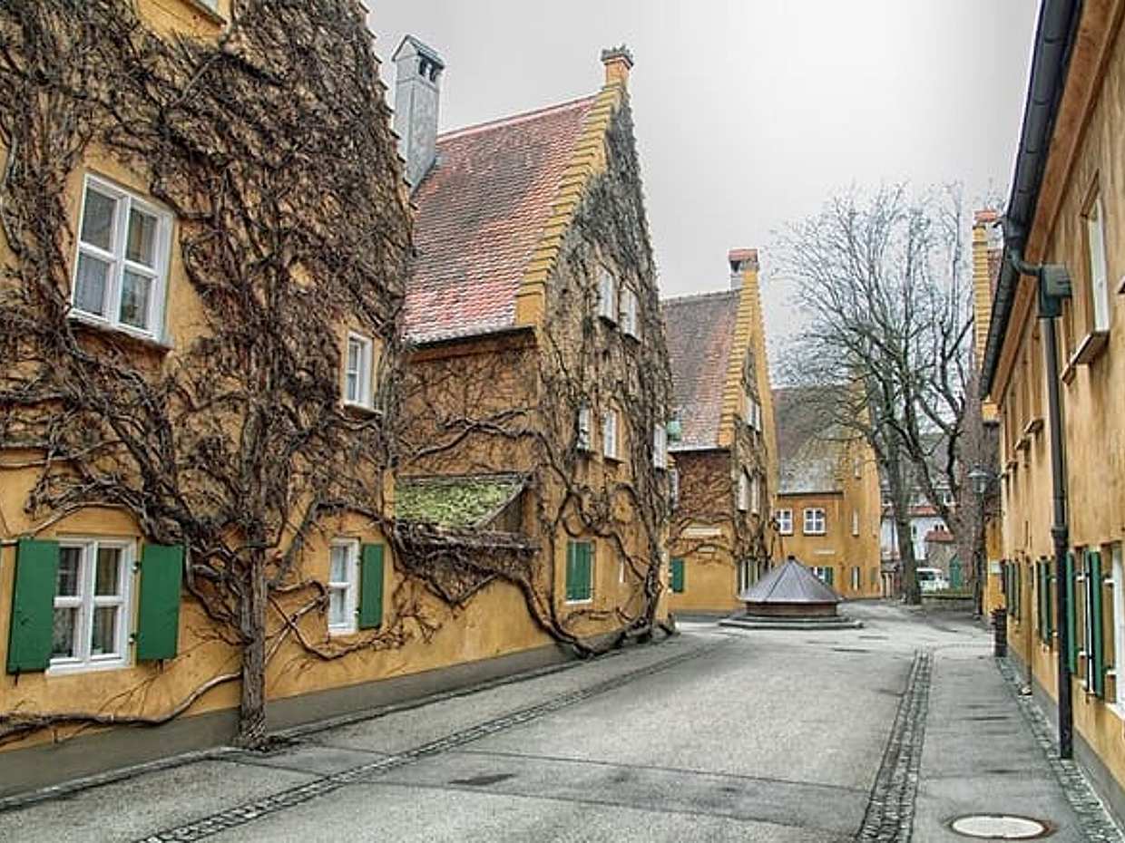 Private tour from Munich to Augsburg and back, friendly driver in Germany, photo 4