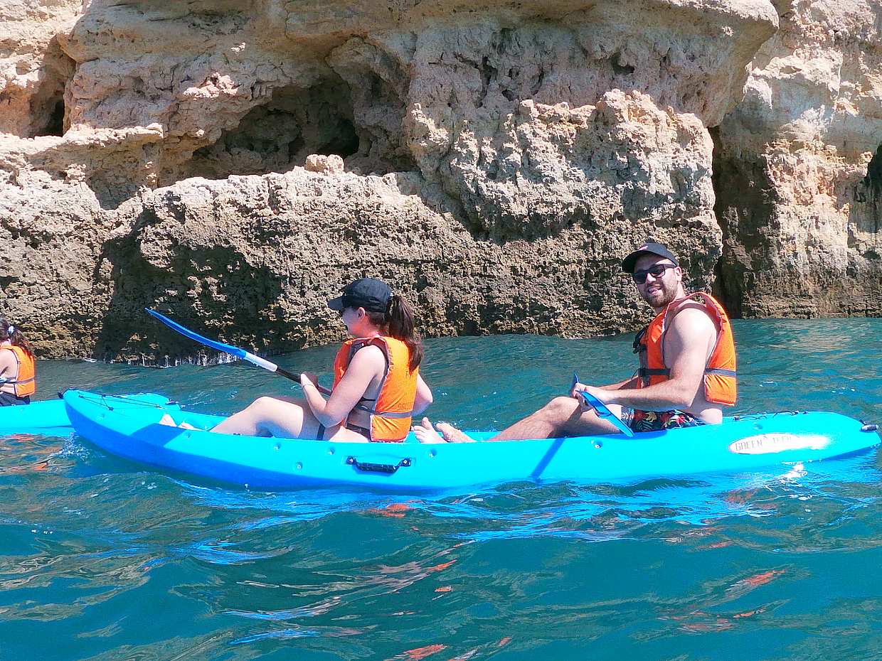 Benagil Höhlen Kajak Erlebnis in Portugal, Carvoeiro
, photo 3