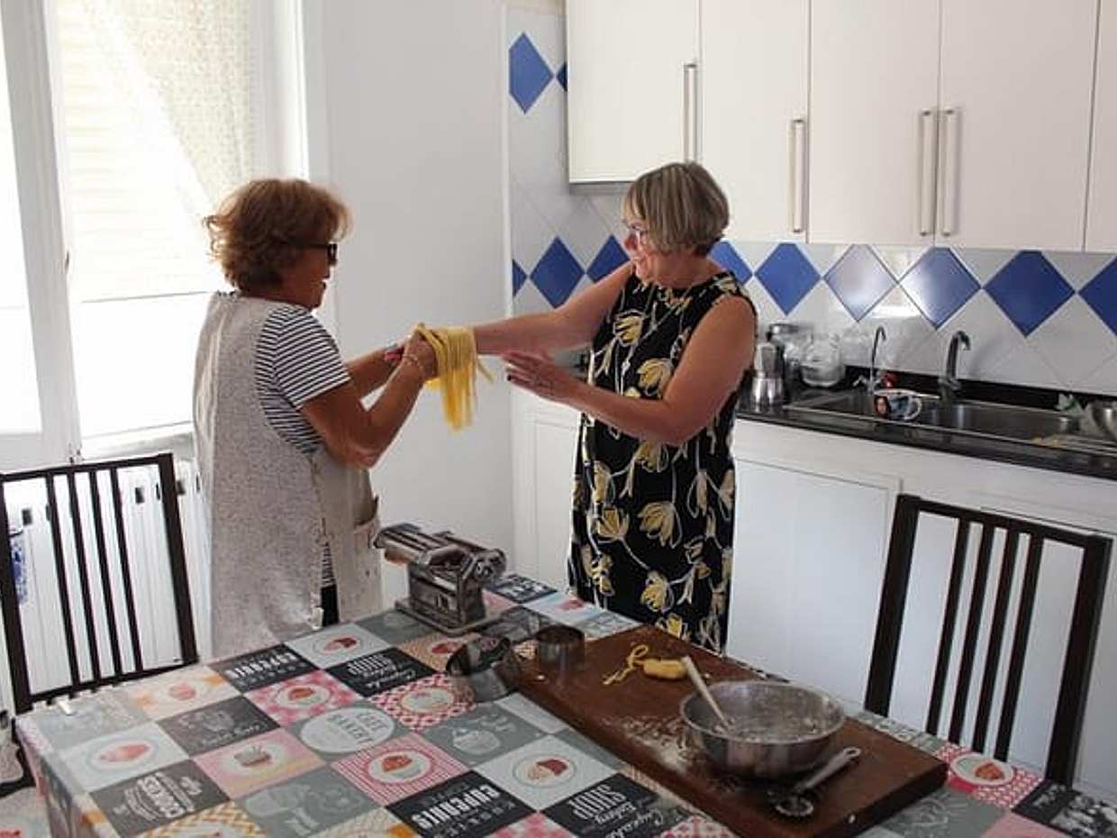 Private and exclusive cooking lession with grandma