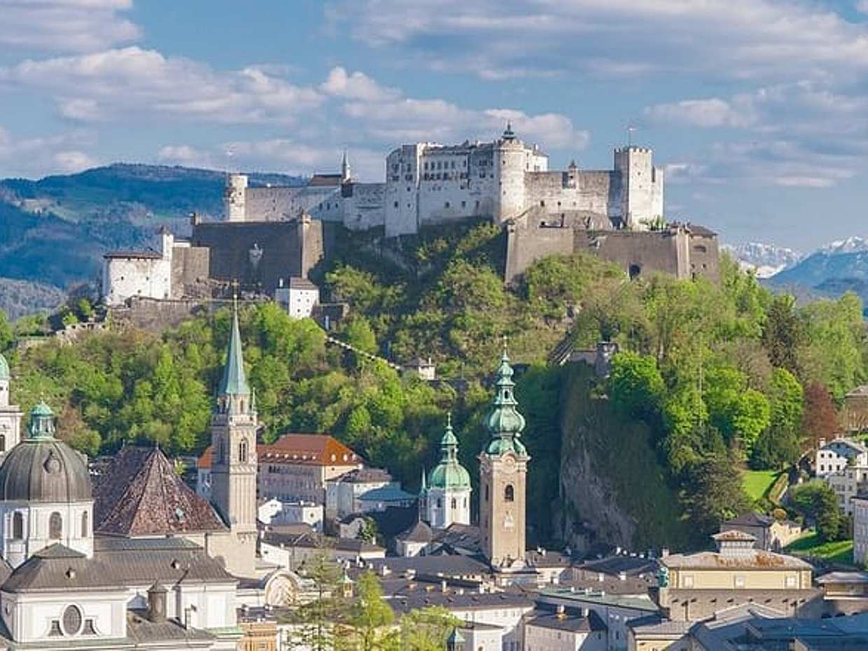 Private Day Trip From Munich to Salzburg and Back, Local Driver in Germany, photo 2