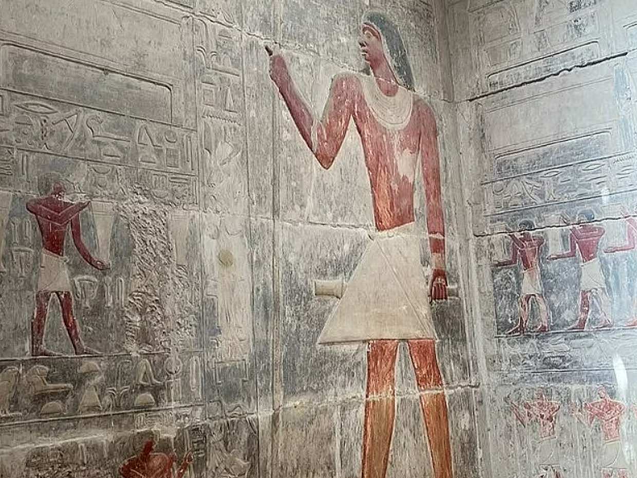 Private Trip to Visit Giza Pyramids and Sphinx with Italian Speaking Tour Guide, photo 2
