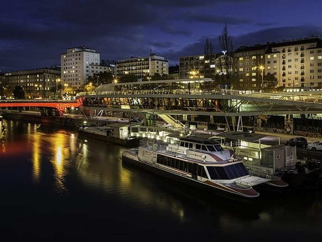 Private Transfer from Split to Vienna, Hotel-to-hotel, English-speaking driver, photo 3