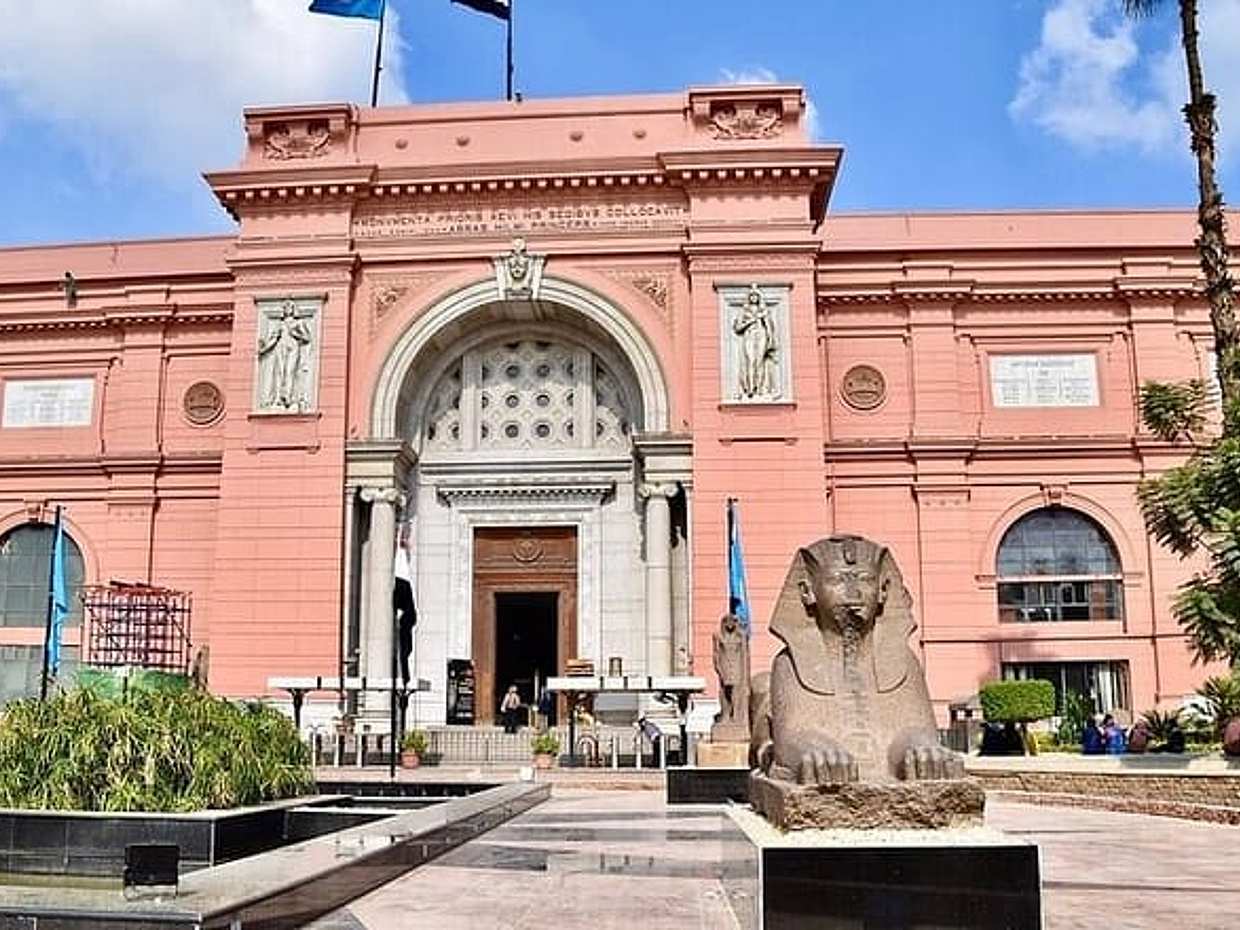 Pyramids of Giza And Egyptian Museum Day Tour By Plane From Sharm, photo 4