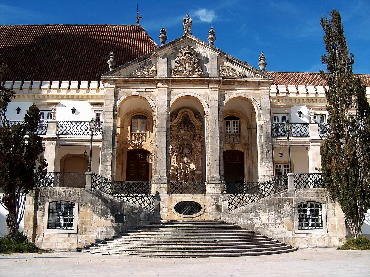 "Tour privado de varios días por el centro histórico de Portugal, Lisboa"