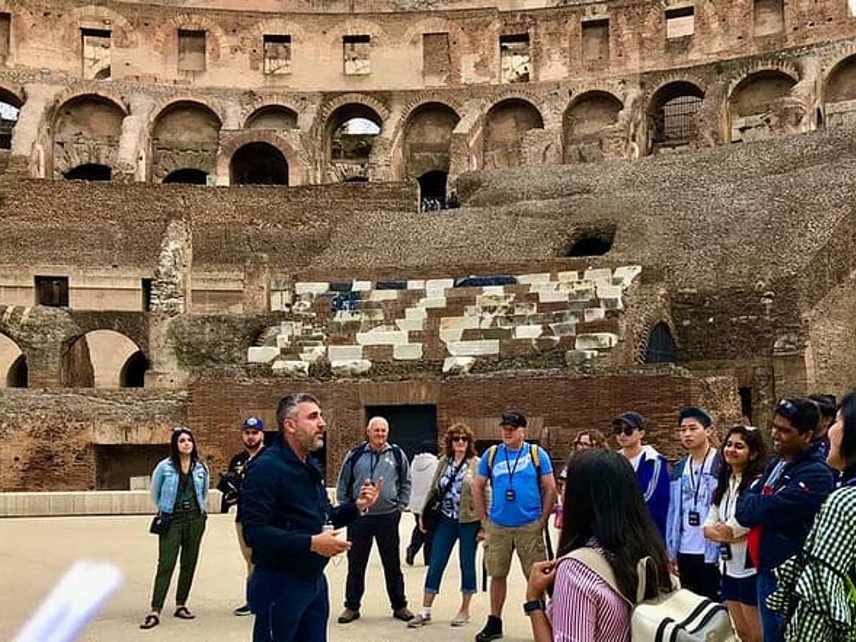 Best of Rome Colosseum, Squares and Fountains Private Walking Guided Tour in Italy, photo 3